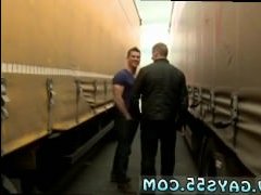 Парни геи бдсм сосут в контакте